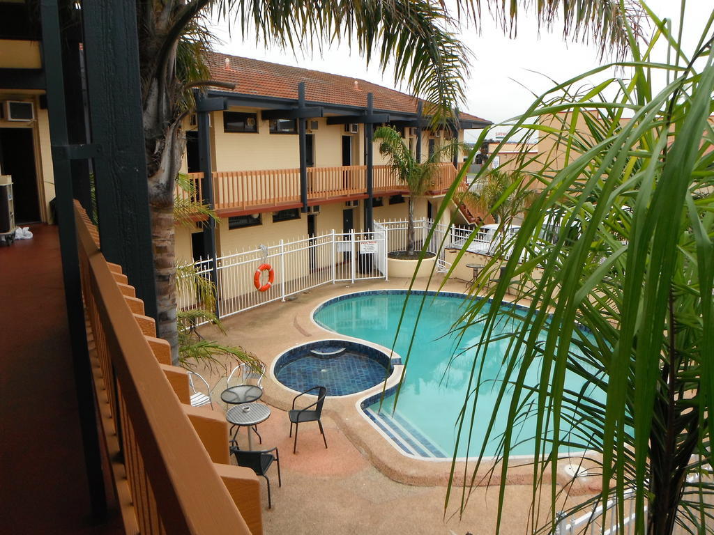 The Central Hotel Motel Lakes Entrance Exterior foto